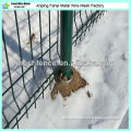 2.5m width powder coating welded wire fence panel with round post